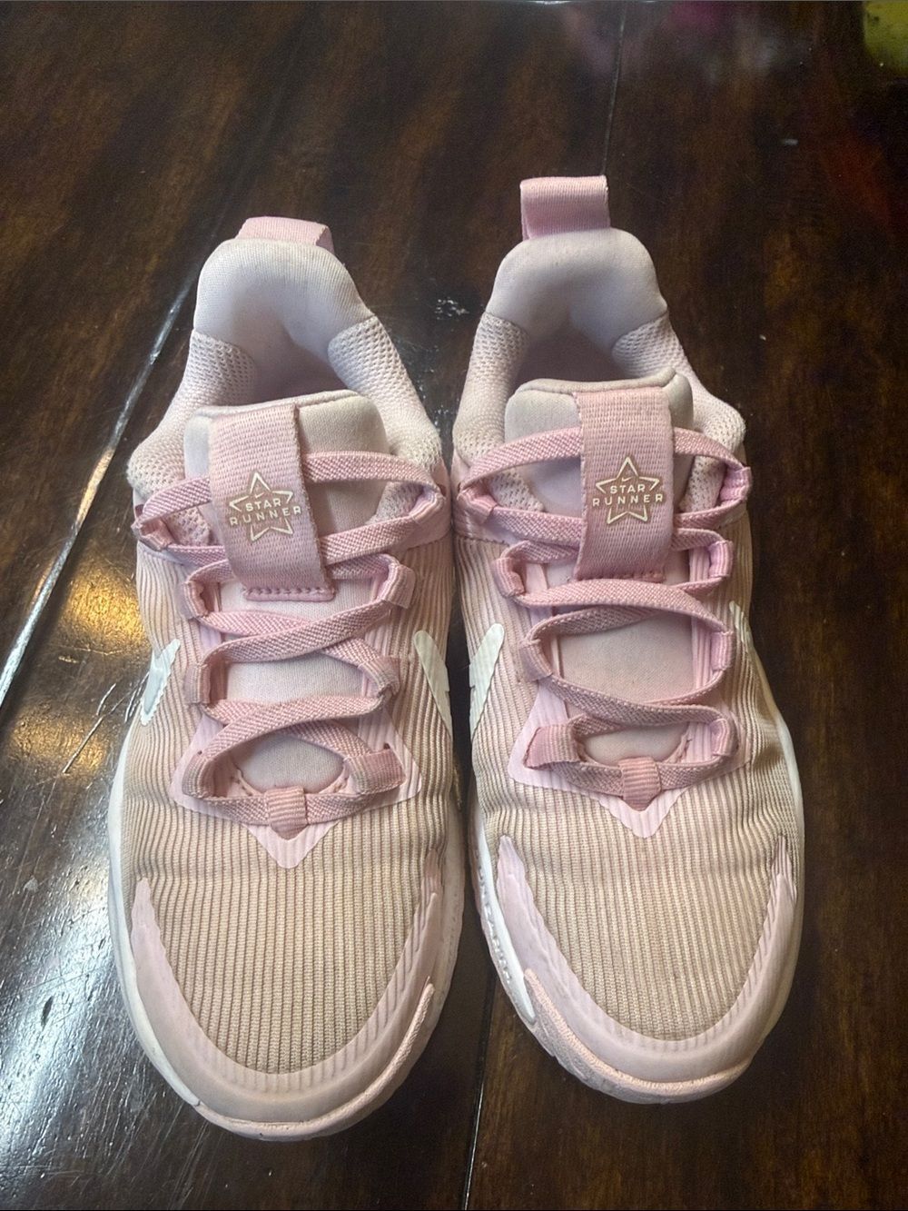 Nike Kids Light Pink Star Runner Athletic Sneakers